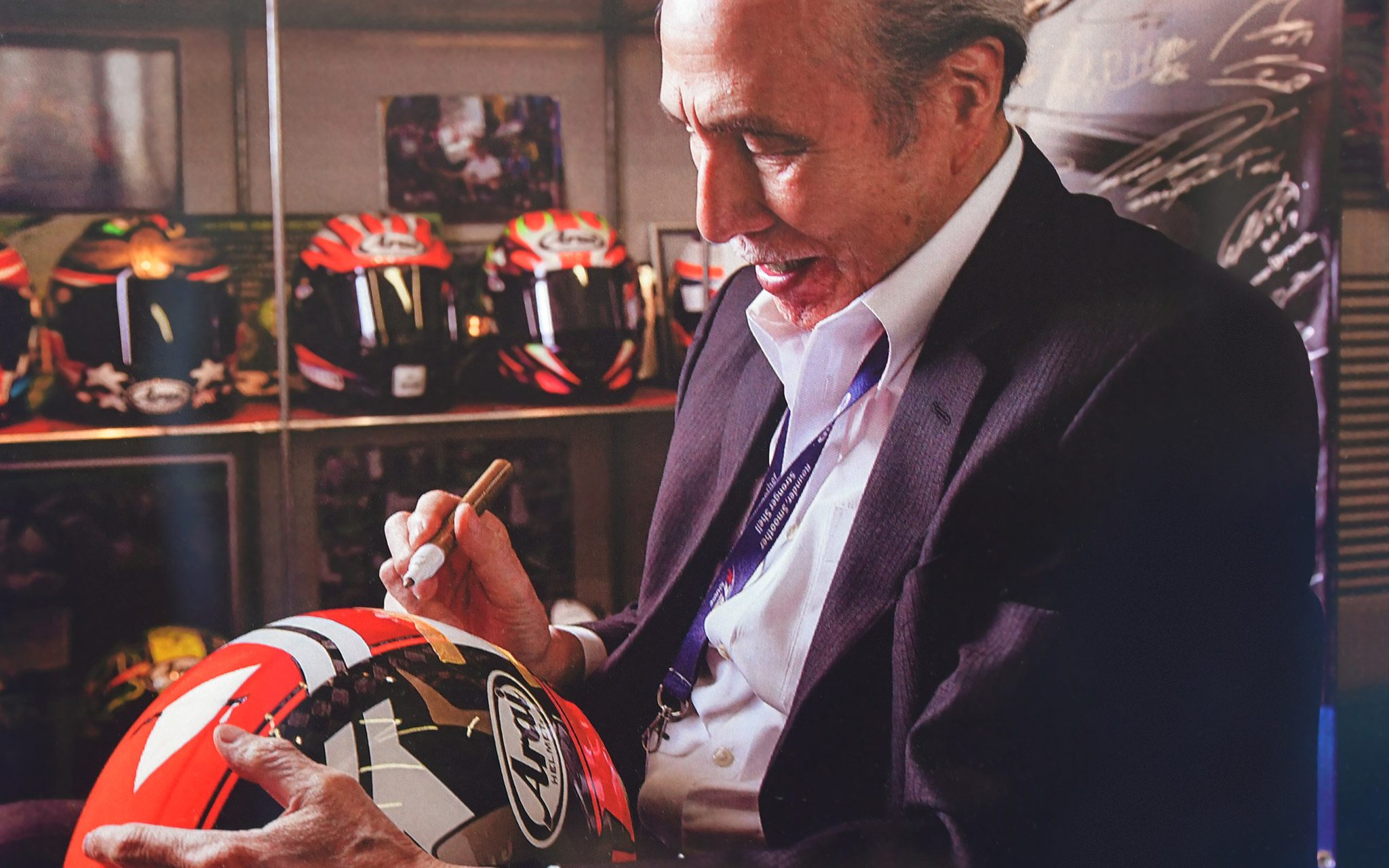 Mister Arai signing Arai Corsair-X RC 2018 Isle of Man Helmet