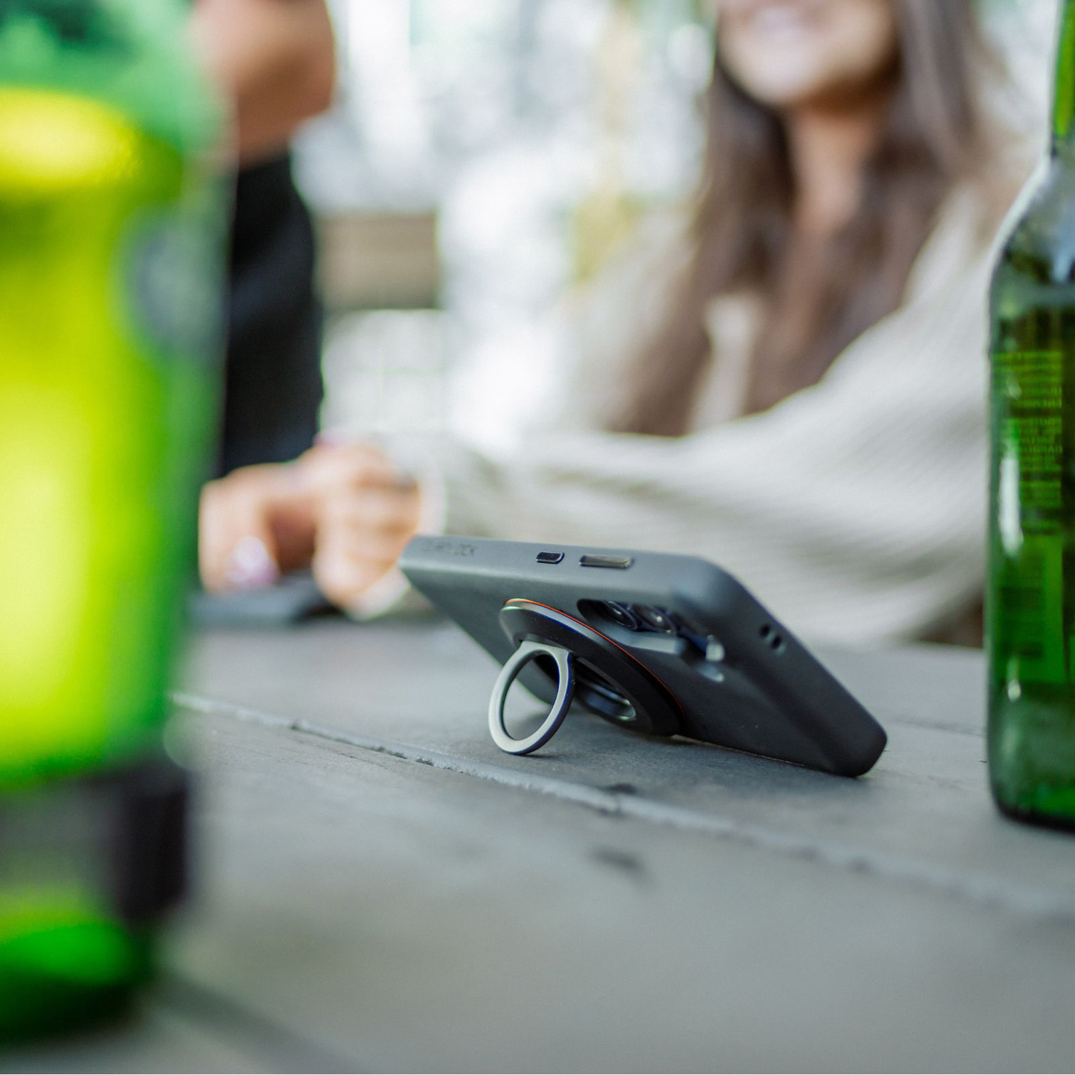 Quad Lock MAG Phone Ring Grip/Stand/Bottle Opener Quad Lock MAG Phone Ring Grip/Stand/Bottle Opener - Image 2