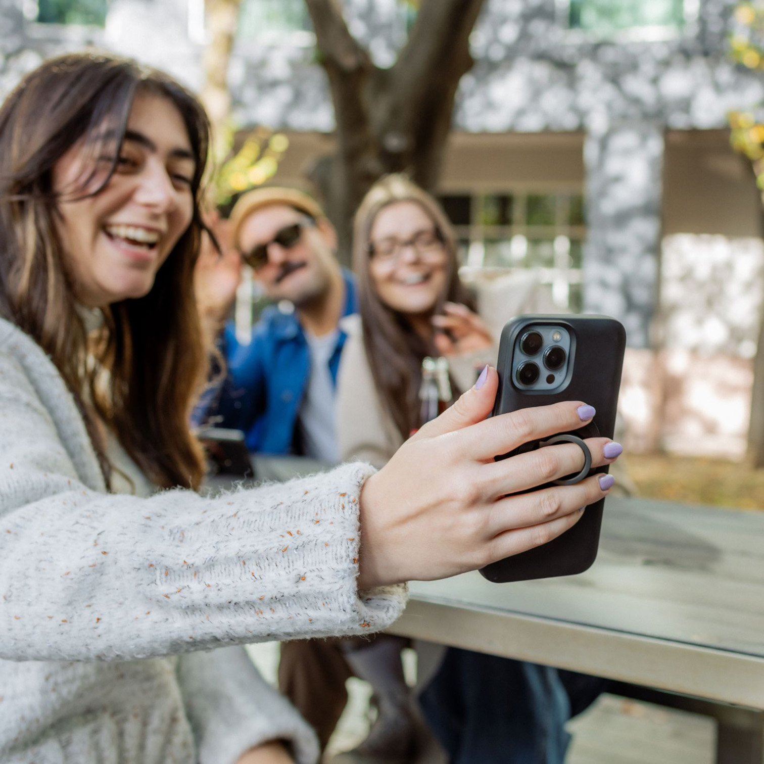 Quad Lock MAG Phone Ring Grip/Stand/Bottle Opener Quad Lock MAG Phone Ring Grip/Stand/Bottle Opener - Image 3