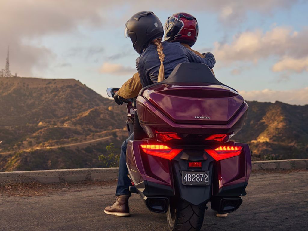 2025 Honda Gold Wing Tour 50th Anniversary Base 2025 Honda Gold Wing Tour 50th Anniversary Base - Image 3