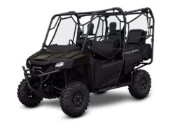 2026 Honda  Pioneer 7004 Deluxe