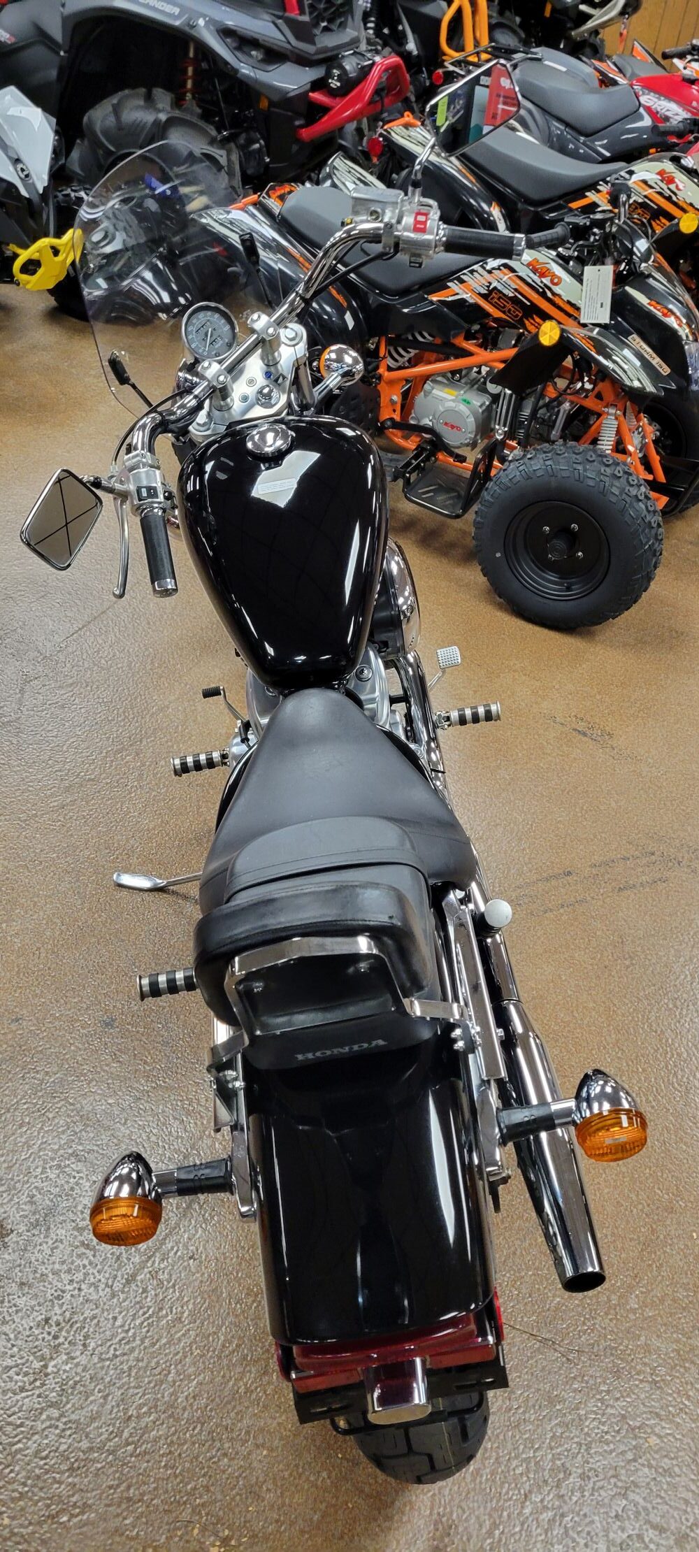 Pre-owned 2006 VT600 (9845 miles) Pre-owned 2006 VT600 (9845 miles) - Image 4