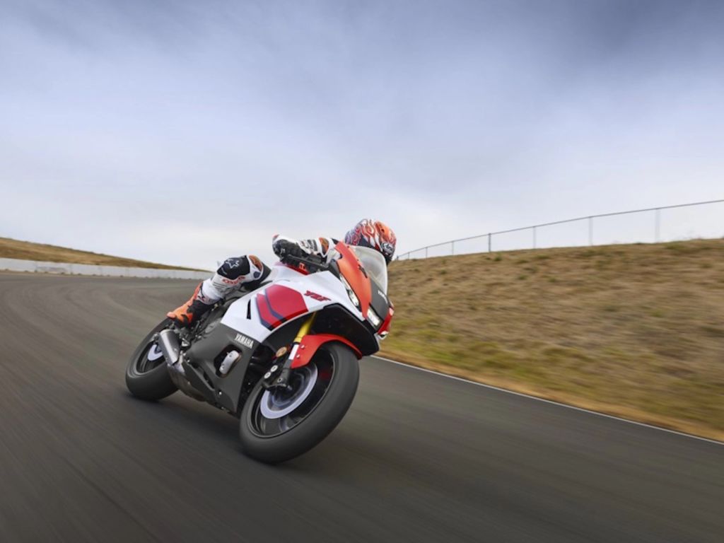 2026 Yamaha YZFR7 70th Anniversary Edition 2026 Yamaha YZFR7 70th Anniversary Edition - Image 5
