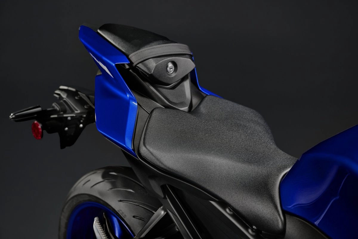 2027 Yamaha YZF R9 2027 Yamaha Yamaha YZF R9 - Image 6