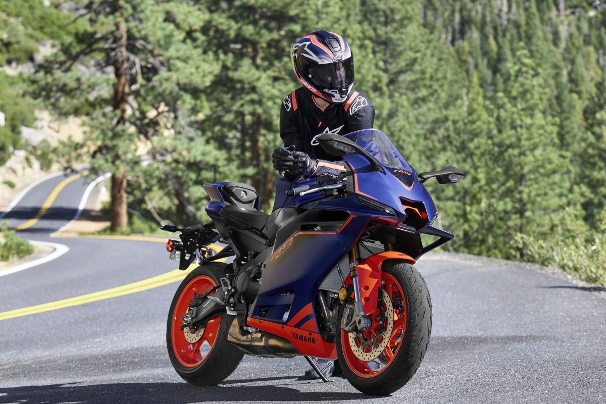 2027 Yamaha YZF R9 2027 Yamaha Yamaha YZF R9 - Image 23