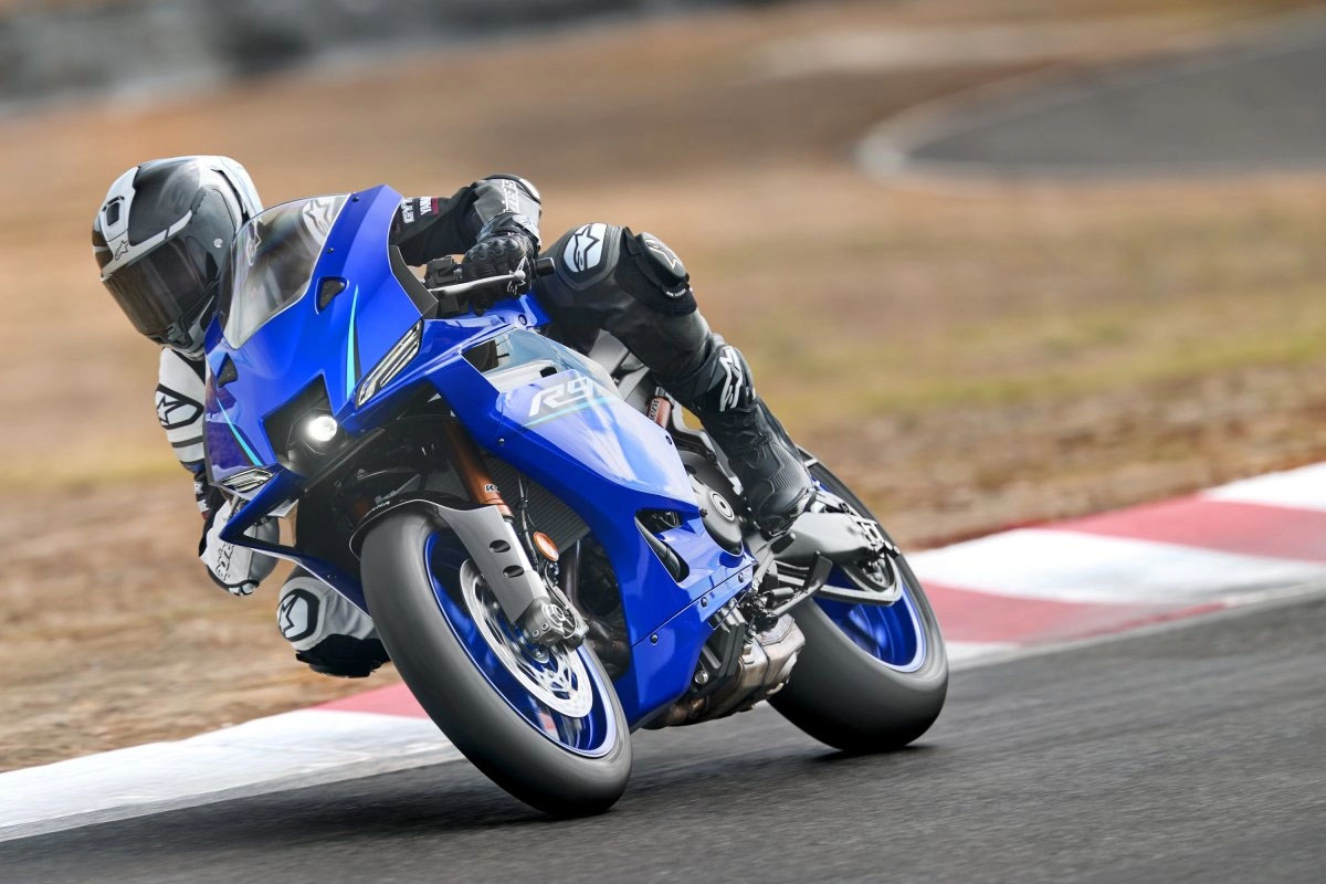 2027 Yamaha YZF R9 2027 Yamaha Yamaha YZF R9 - Image 37