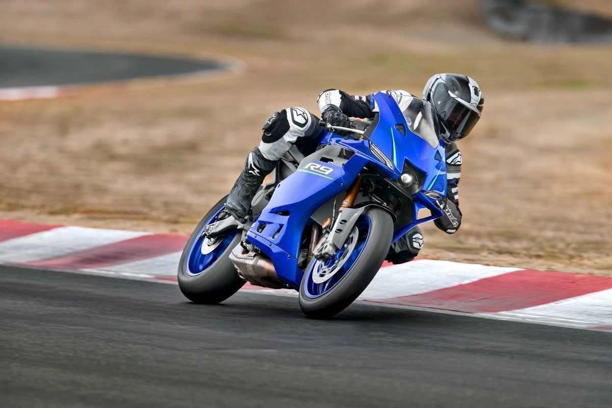 2027 Yamaha YZF R9 2027 Yamaha Yamaha YZF R9 - Image 38